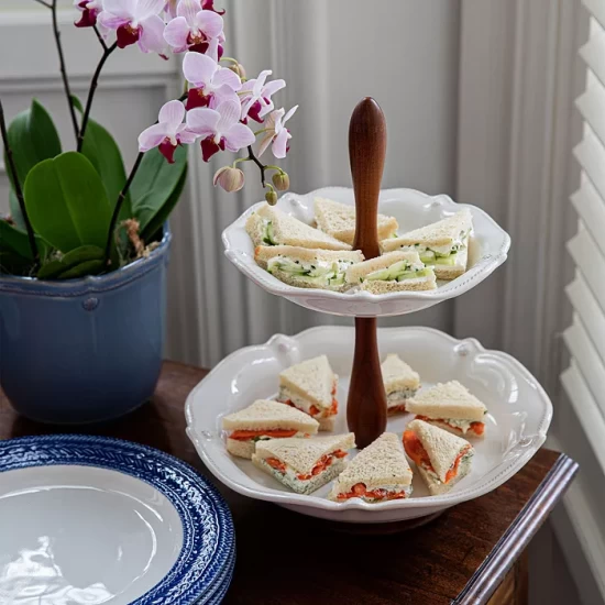 Brand new โค๏ธ Juliska Berry & Thread Whitewash Tiered Serving Stand ๐ 7 Brand new โค๏ธ Juliska Berry & Thread Whitewash Tiered Serving Stand ๐ - Image 5