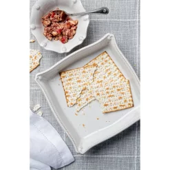 Top 10 🎉 Juliska Berry And Thread Matzoh Plate Whitewash 🛒 -Juliska Sales unnamed file 719